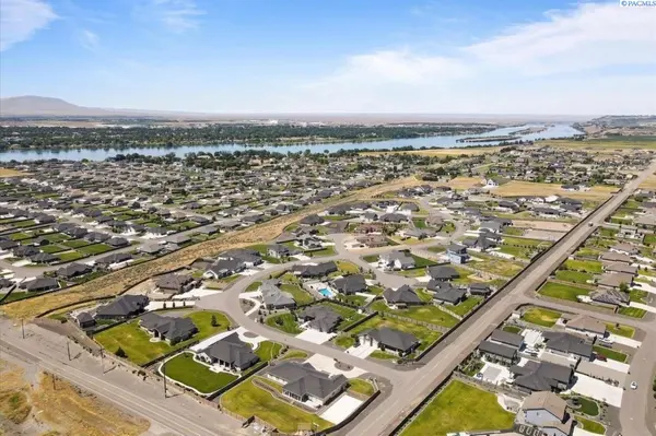 7013 (Lot 14) EagleCrest Dr #Lt 14, Pasco, WA 99301