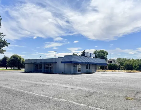 905-929 S 2nd Ave, Walla Walla, WA