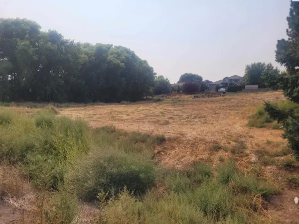 NKA Bermuda Rd, Kennewick, WA 99338