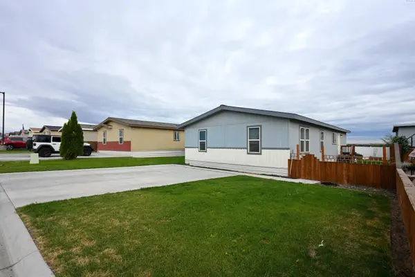 200802 E Game Farm Rd #52 #52, Kennewick, WA 99337