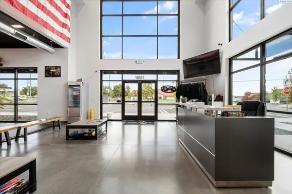 1605 Bombing Range Road #F, West Richland, WA 99353