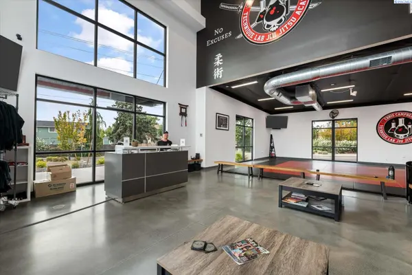 1605 Bombing Range Road #F, West Richland, WA 99353