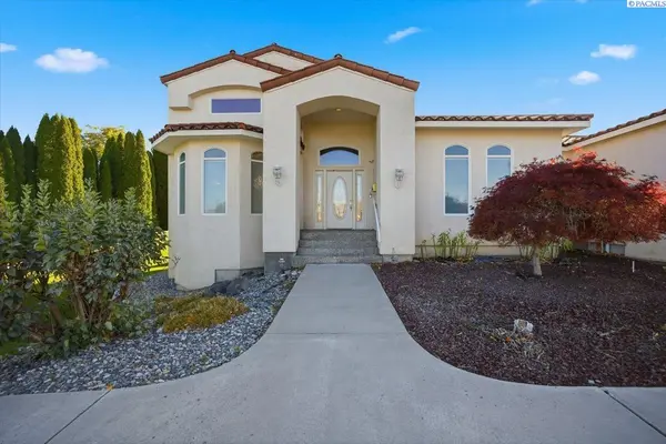 1222 Country Ridge Dr, Richland, WA 99352