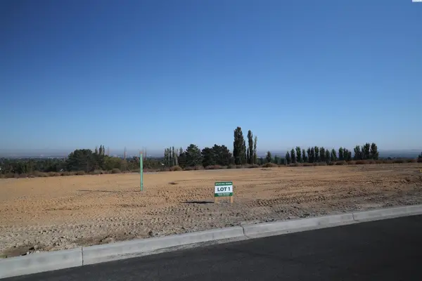 Lot 1 W 56th Ave, Kennewick, WA 99337