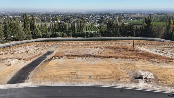 Lot 3 W 56th Ave, Kennewick, WA 99337