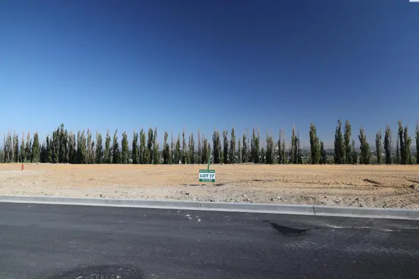 Lot 17 W 56th Ave, Kennewick, WA 99337