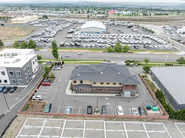 9521 Sandifur Parkway #101, Pasco, WA 99301