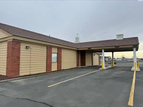 800 S Columbia Ave, Connell, WA 99326