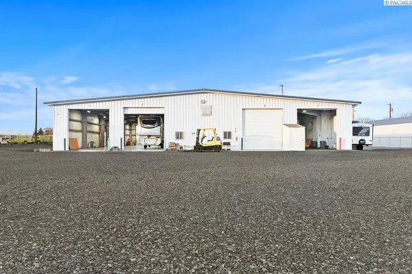 1220 Industrial Way, Union Gap, WA 98903
