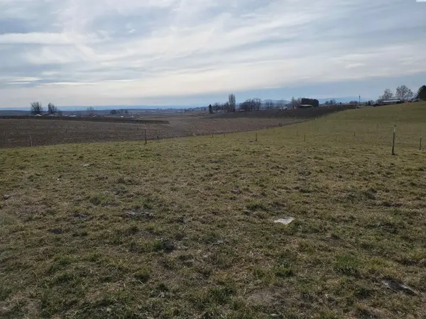 1501 Dekker Rd., Outlook, WA 98938