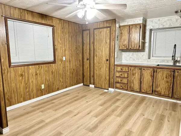 7901 W clearwater ave. #162A #162a, Kennewick, WA 99336-851