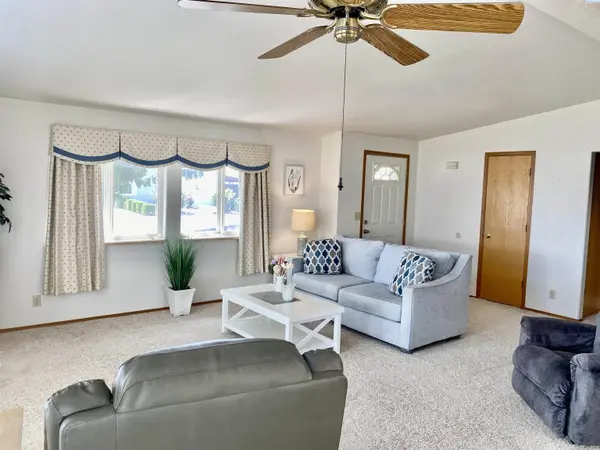 312 S Columbia Center Blvd Unit 74 #74, Kennewick, WA 99336