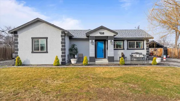 420 S Edison Pl, Kennewick, WA 99336