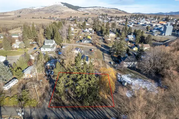 XXX Truax St, Tekoa, WA 99033