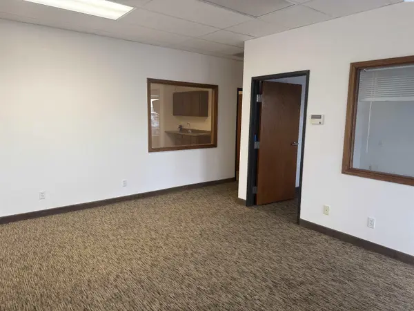 7513 W Kennewick Ave #Ste D, Kennewick, WA 99336