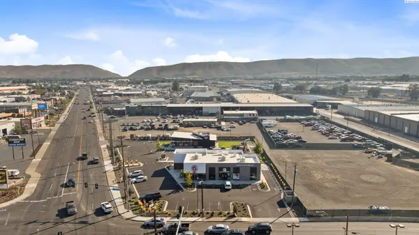 1802 S 1st, Yakima, WA 98903