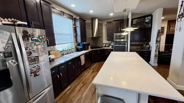 1508 Foster Rd, Toppenish, WA 98948