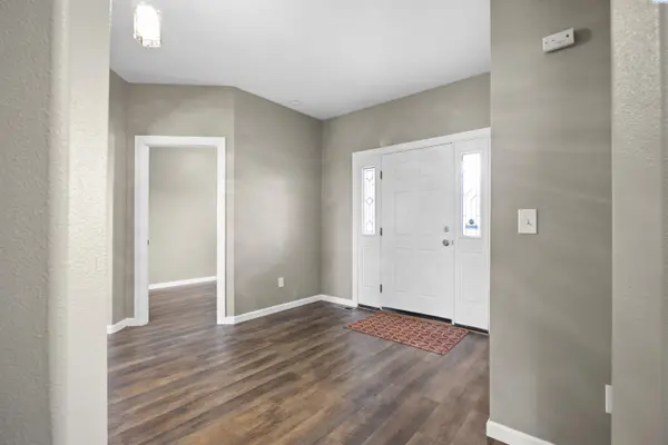 4340 Rosencrans Road, West Richland, WA 99353