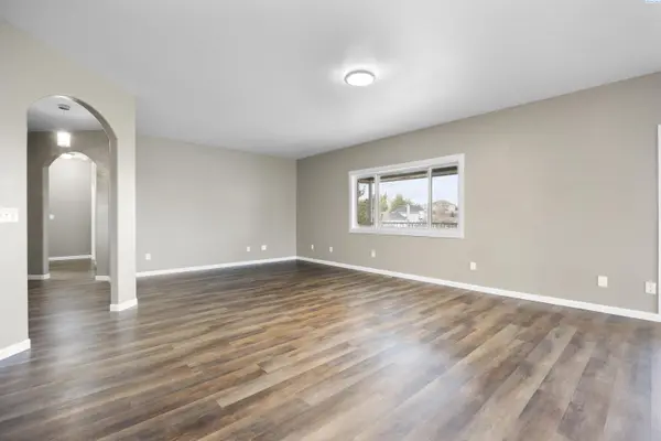4340 Rosencrans Road, West Richland, WA 99353