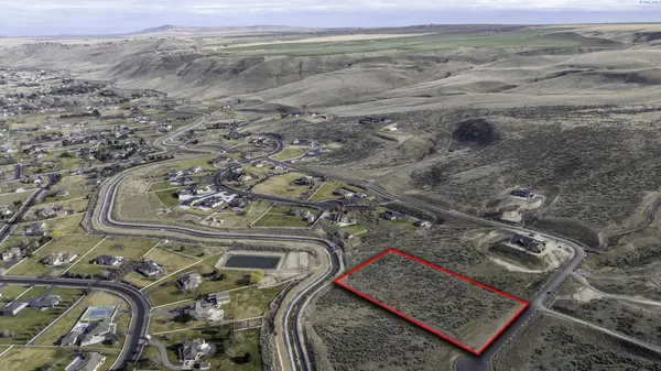 72810 Homestead Rd, Kennewick, WA 99338