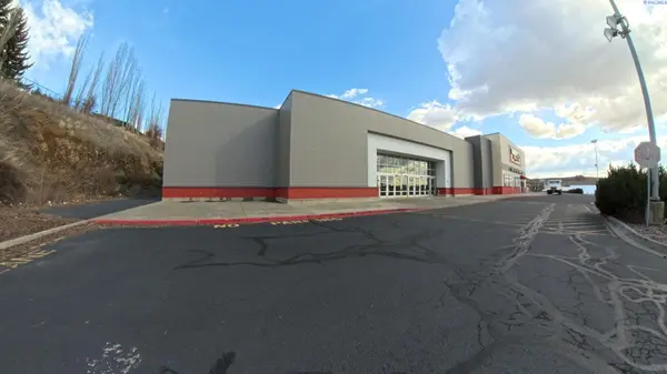 1450 S Grand Ave, Pullman, WA 99163