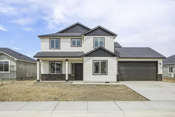 215 Packer St, Prosser, WA 99350