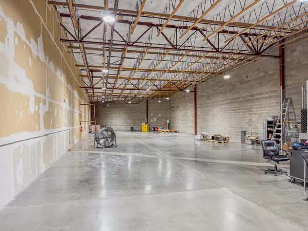 1661 Fowler St, Richland, WA 99352-9700