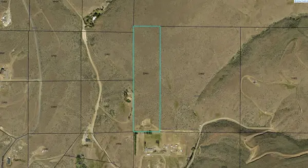 1271 Vista Verde Dr, Yakima, WA 98901