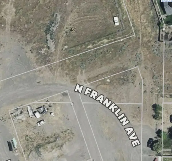 NKA BLKS 148, Pasco, WA 99301