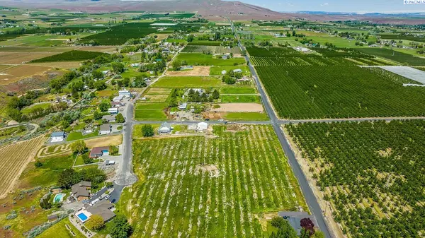 Lot 8 N Empire Drive, Benton City, WA 99320