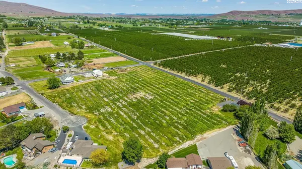 Lot 10 Empire Drive, Benton City, WA 99320