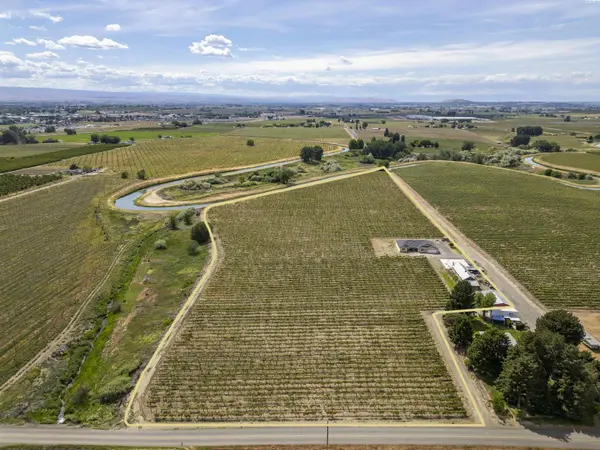 2050 Olmstead Road, Grandview, WA 98930