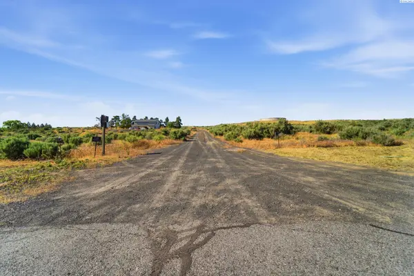 TBD N Ephrata Street, Connell, WA 99326