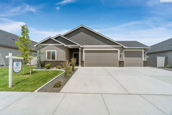 231 Schrute Rd, Prosser, WA 99350