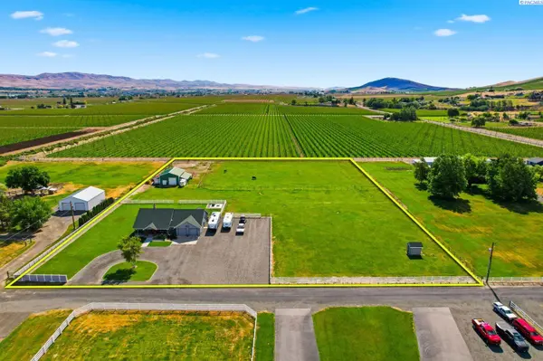 5005 Gamache Road, Moxee City, WA 98936