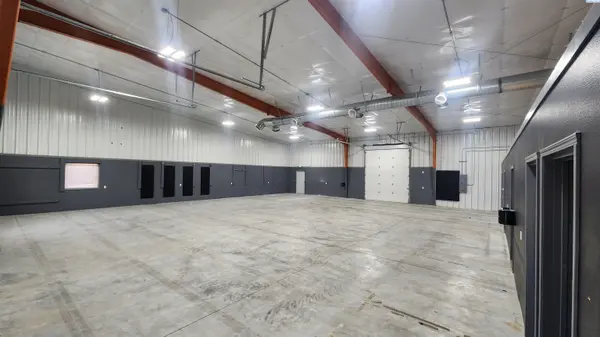 2424 Henderson Loop, Richland, WA 99354