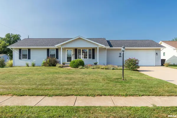 164 ELMRIDGE CIR, East Peoria, IL 61611