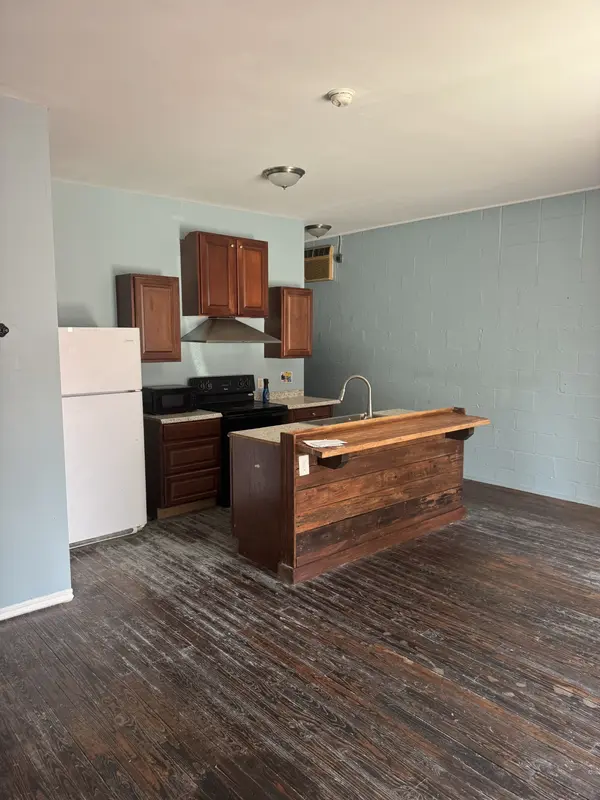 400 Hatcher Ln, Columbia, TN 38401