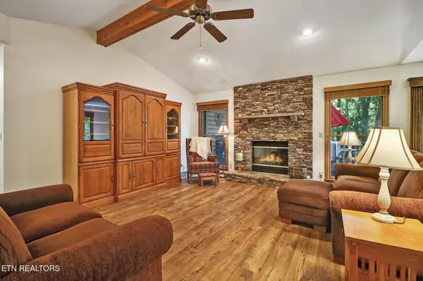 107 Markham Lane, Crossville, TN 38558