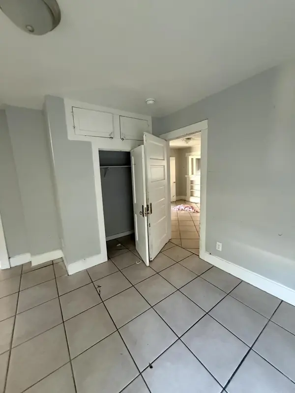1634 N Rogers AVE, Springfield, MO 65803