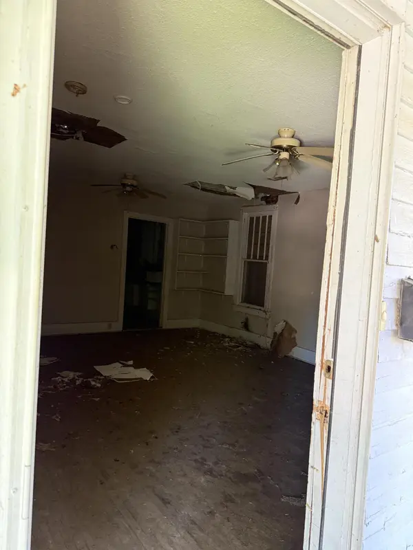 1116 W Madison ST, Springfield, MO 65806