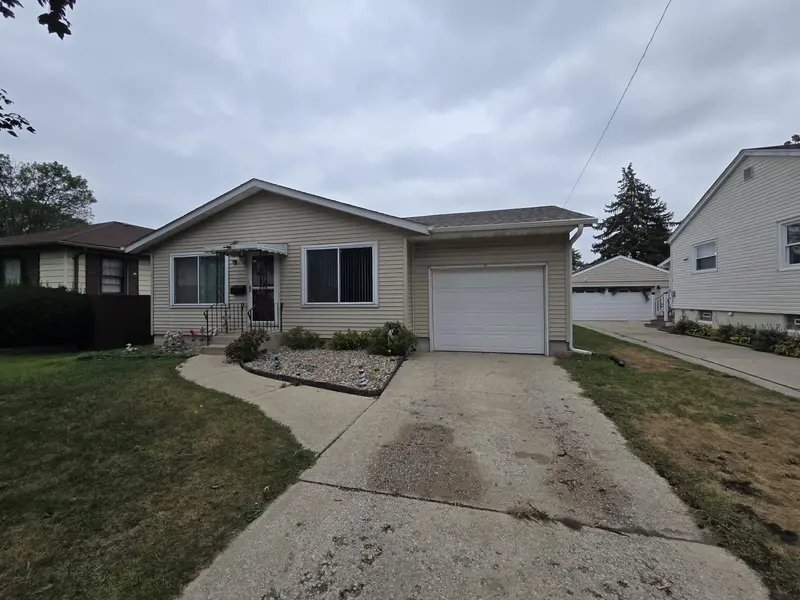 1125 170th ST, Hammond, IN 46324