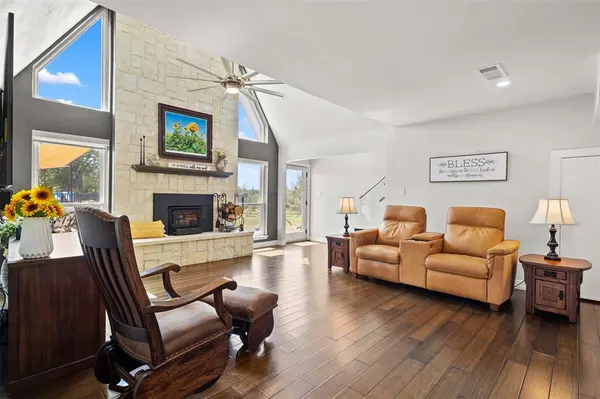 668 Cleve Cole Road, Denison, TX 75021