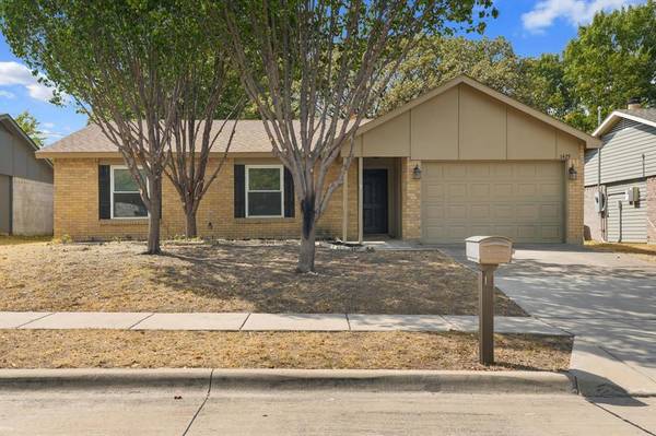 6429 Yarmouth Avenue, North Richland Hills, TX 76182