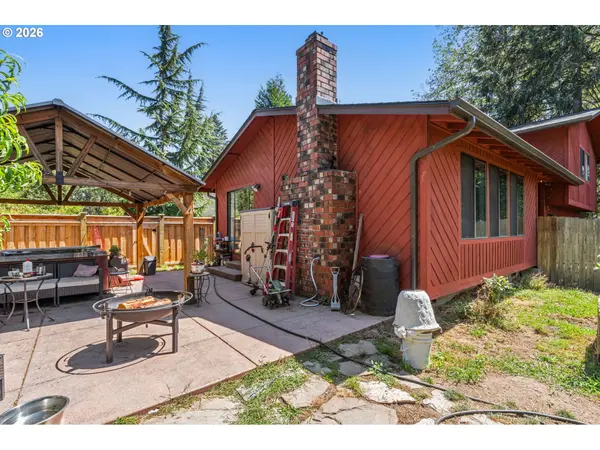 1163 FIR ACRES DR, Eugene, OR 97401