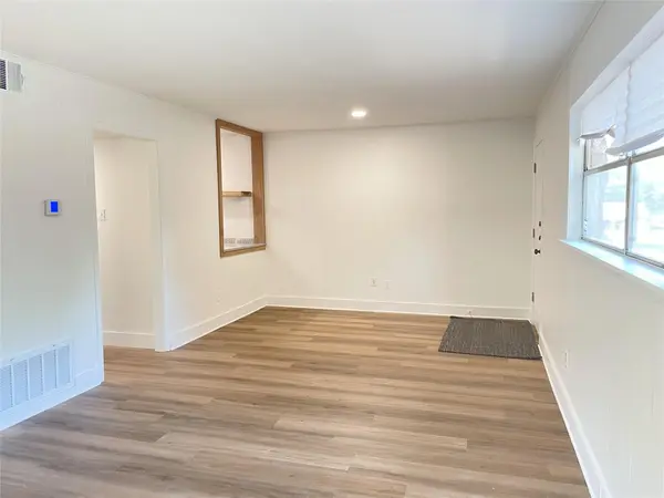 3101 Matador DR #B, Austin, TX 78741
