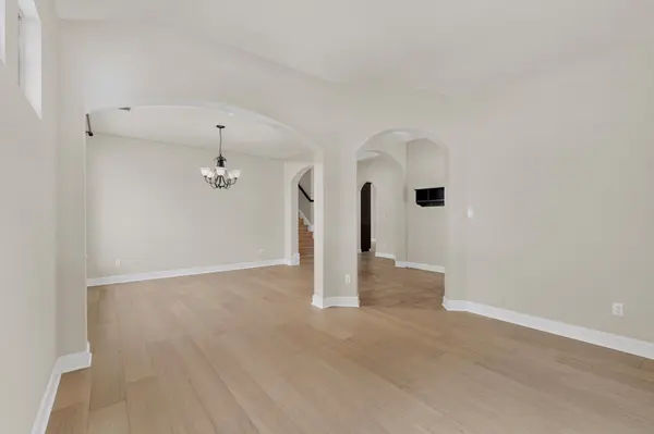 4804 Taurus WALK, Austin, TX 78738