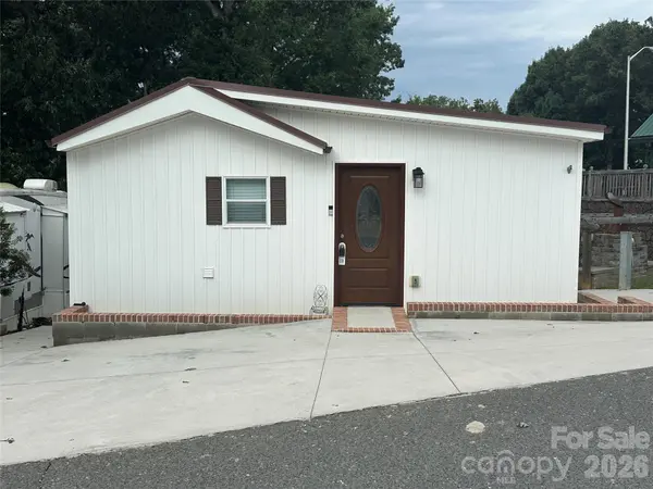 106 Deer Field DR, New London, NC 28127