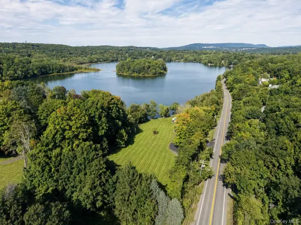 255 Mine RD, Monroe, NY 10950