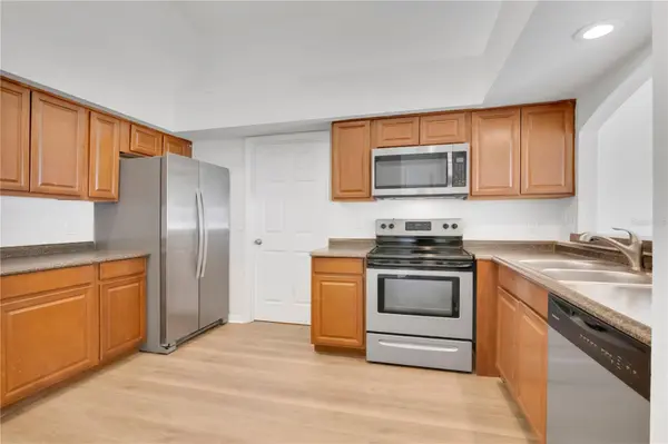 950 WOODSONG WAY, Clermont, FL 34714